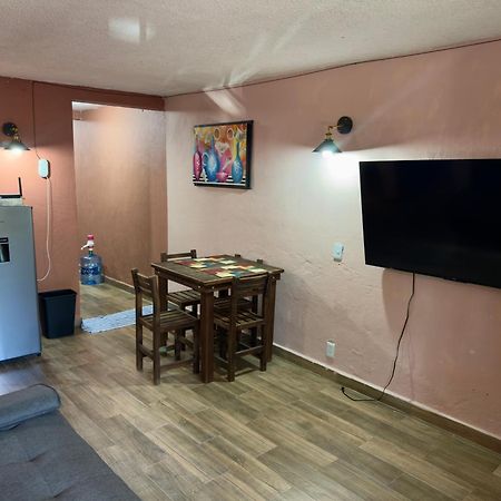 Ferienwohnung Departamento A 2Min De Playa La Madera Zihuatanejo Exterior foto
